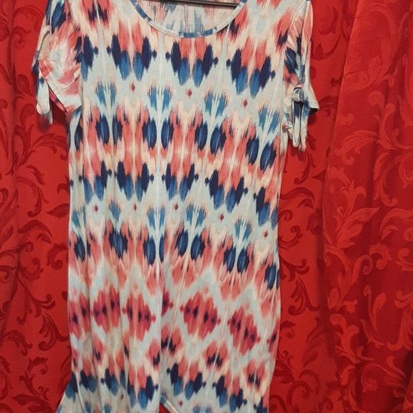 BOBBIE & BROOKS 95% POLYESTER AND 5% SPANDIX DRESS - Picture 4 of 11